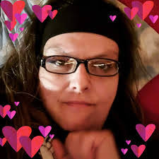 Jessica Clampitt's Instagram, Twitter & Facebook