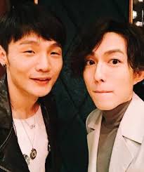 李荣浩遇林宥嘉被问:你眼睛怎么这么小- 《商务财经网》