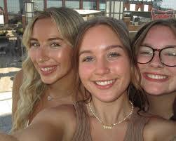 Hannah Quick's Instagram, Twitter & Facebook