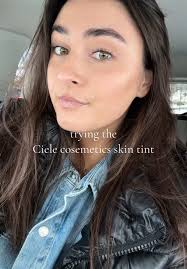 Kellie Marie Burroughs (@kellieburroughs)