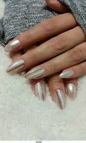 Nude, white and bronze nails polishes are most commonly used to create a fantastic nail design. Suche Nagelfee In Baden Wurttemberg Hechingen Ebay Kleinanzeigen