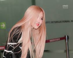 Pin By Sehundaes On Rose Blackpink Rose Blonde Hair Rose Hair Rose Blonde