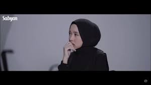 Download lagu dunia dalam berita mp3 secara gratis di metrolagu. Sabyan Gambus Muncul Dengan Lagu Terbaru Netizen Saya Tetap Suka Karyamu Suara Kaltim