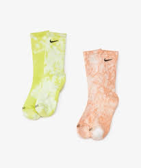 Crockery house is an online shop where you can buy your crockeries and kitchenware products. Buy Now Nike U Nk Everyday Plus Cush Crew 2 Dm3407 904