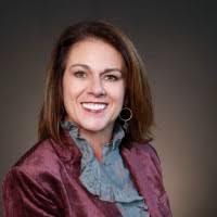 Kimberly Bragg's Instagram, Twitter & Facebook