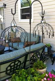 Effektvolle Gartenbeleuchtung Zum Selbermachen Oder Kaufen 25 Ideen Diy Gartenprojekte Gartenbeleuchtung Solarlampen Garten