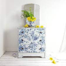 Lovely Vintage Floral Chest Of Drawers Decorated Etsy Vintage Chest Of Drawers Vintage Dressers Hand Painted