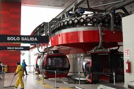 El senador del m.a.s., luis caso, victimiza a su colega. Mi Teleferico La Paz Bolivia S Aerial Cable Car Network Light Rail Vehicle Car Station Subway Train Interior