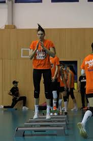 Orkid, yeni marka yüzü hande baladın'ı oynadığı yeni reklam filmi ile duyurdu. Hande Baladin Galatasaray Gibi Guclu Bir Takima Karsi Oynayacagiz Voleybolunsesi