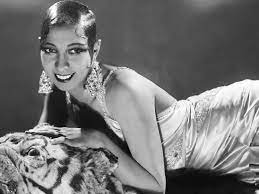Old hollywood disney showgirls beauty american josephine baker singer african american makeup gorgeous. Josephine Baker 4 3 Iheartberlin De