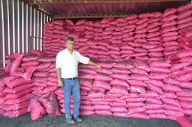 Doğal katı yakıtlar sınıfından olan yüksek kalorili bir kömür türü. Komur Deyip Gecmeyin Seferihisar Yeni Haber Gazetesi