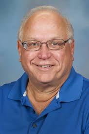 Not surprisingly, Smith, Knapp receive awards