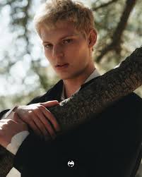 His Laboratory (@hislaboratory) · Instagram 照片和视频