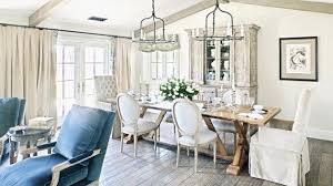 Refresh your dining room with this modern dining set, with a twist of farm house chic. 15 Pretty And Charming Shabby Chic Dining Rooms Home Design Lover