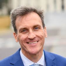 Al Whitaker (@noozguy)