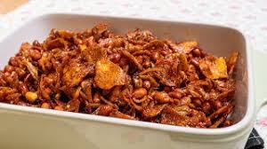 Hari ni ita sediakan nasi lemak yang simple bersama sambal ikan bilis dan telur goreng. Resepi Sambal Ikan Bilis Kacang Dan Kentang Pedas Rangup