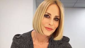 Ho fatto 67 film e quasi 500 episodi di fiction e lei due trasmissioni quando stava con me e 20 anni di materassi. Stefania Orlando Concorrente Al Grande Fratello Vip 2020 Chi E Carriera