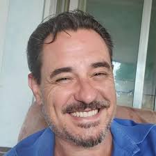 Sunday Bloody Sunday: A Soldier's War in Northern Ireland, Rhodesia,  Mozambique and Iraq: Budd, Gregory Michael, Harper-Ronald, Jake:  9798858120445: Amazon.com: Books