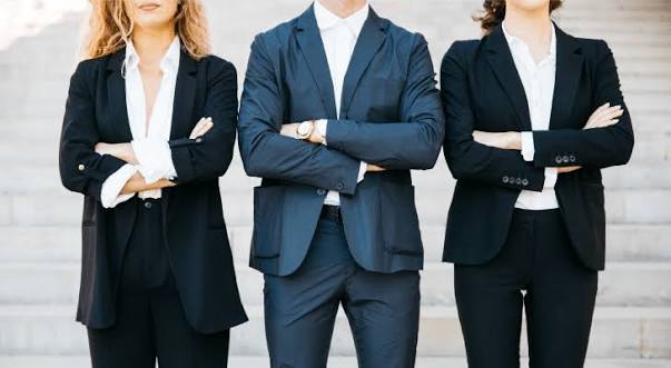 How to Dress to Impress at a Scholarship Interview