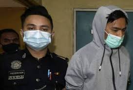 Difahamkan pada khamis, pendakwaan yang akan dikemukakan terhadapnya membabitkan seksyen 325 kanun keseksaan kerana sengaja mendatangkan kecederaan serta seksyen 326a kanun keseksaan kerana mendatangkan kecederaan parah. Pukul Isteri Hingga Koma Peniaga Mengaku Tidak Bersalah Astro Awani