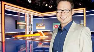 Früher moderierte matthias opdenhövel schlag den raab, heute ist er das gesicht der sportschau. Sportschau Moderator Opdenhovel Die Zitrone Samstags Um 6 Hat Noch Saft Kultur Stuttgarter Zeitung