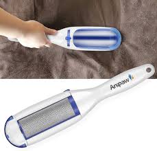 To clean pet hair off areas of laminate, use a microfiber cloth and plain water to wipe away the fur. Amazon Com Bougainvillea Pet Hair Remover Brush Anipaw Lint Brush Fur Remover Fur Lint Removal Dog Cat Hair Remover Upgraded Reusable Pet Hair Remover Brush