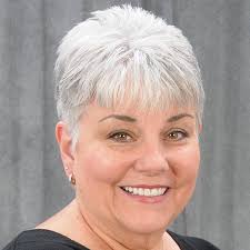 My bestie that lives in Grapevine wants to ride the TRE to Fort Worth and  eat dinner downtown. What are some good restaurant recs that are near a  station??