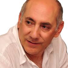 Pedro Enríquez (@cuentozubia)