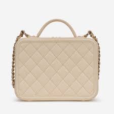 New 21a chanel caviar mini flap moon bag beige. Chanel Vanity Mittelgrosse Tasche Caviar Leder Beige Saclab
