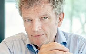 The architect and urban planner, floris alkemade, has worked at oma since 1989 and is now a partner in the office. Rijksbouwmeester Pleit Voor New Deal Om Landschap Te Redden Leeuwarder Courant