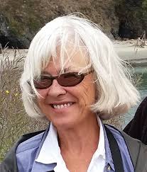 Kay Mclean's Instagram, Twitter & Facebook