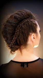 Braids And Crimped Raised Mohawk Gladiator Hairstyle Hair Inspiration Hair Beauty Curly Hair Styles