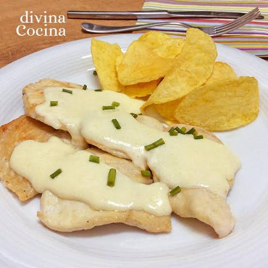 Pechuga de pollo al queso