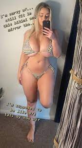 Admire the beauty and strength of nude fit women on Tumblr