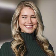 Abbey Christensen's Instagram, Twitter & Facebook