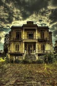Stunning Depictions Of Abandoned Ruins Around The World 10 Pics Part 1 Top10 Mansiones Abandonadas Lugares Abandonados Casas Abandonadas