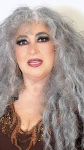 Gracias, Ana Victoria, por darme el gran regalo de ser abuela de un niño  tan divino y maravilloso como Lucca. Ha venido a llenar de amor y luz mi  vida; no puedo