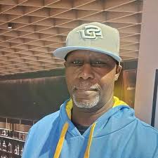 Congrats to Cari Spears, daughter of Marcus Spears and the no. 1 volleyball  recruit in the class of 2025 as she will be playing for the Texas  Longhorns. 🏐👏🏾👏🏾