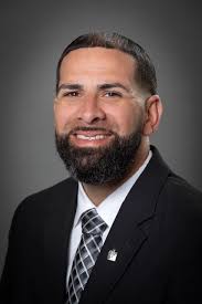 Carlos Cabral's Instagram, Twitter & Facebook