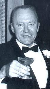 Arnett Wayne Knupp 1920-2005