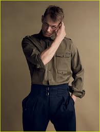 In february 2016, joel kinnaman was announced as having a recurring role. Joel Kinnaman Views Himself As A Centrist On The Political Spectrum Photo 4281635 Joel Kinnaman Magazine Pictures Just Jared