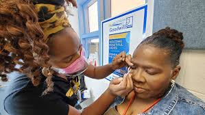 Beautiful Transformations: Homeless and disabled women get a style lift in  West Palm Beach