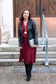 New Look Plisseerock Midi Kombinieren Lederjacke Plisseerock Kleid Und Strickjacke Lederjacke
