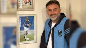 Hami mandıralı hakkında merak edilen futbolculuk kariyeri. Fc Schalke 04 On Twitter A Message From The Birthday Boy Hello Schalker My One Year At Schalke Means A Lot To Me Gluck Auf S04 Mandirali Https T Co Ecqxamjont