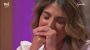 Inês Pereira Pina desaba em lágrimas com surpresa dos filhos em estúdio!  Veja aqui o momento