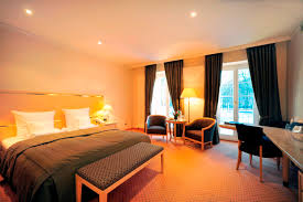 Inmitten des potsdamer wildparks, einem. Hotel Bayrisches Haus Hotel Potsdam