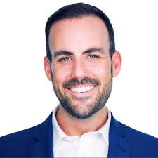 Andrew Stern and I are excited to announce the launch of Convive Brands, a  new hospitality platform led by Jonathan Weber.