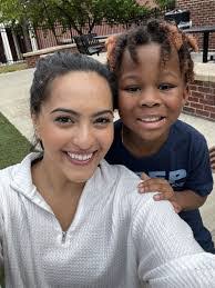 Eric Lahoda's Instagram, Twitter & Facebook