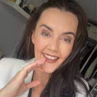 Danielle Fenelon's Instagram, Twitter & Facebook