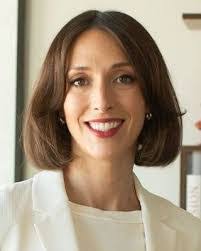 Shannon Evers's Instagram, Twitter & Facebook